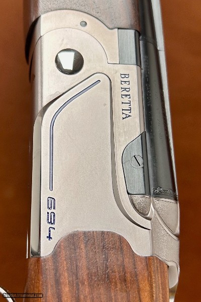 Beretta 694 B-Fast Sporting Vittoria 12GA 30
