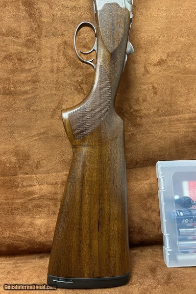 Beretta 686 Silver Pigeon 1 Sporting 12GA 32