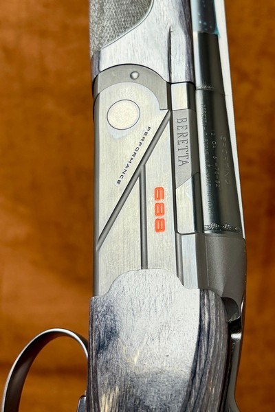 Beretta 688 Sporting 12GA 32