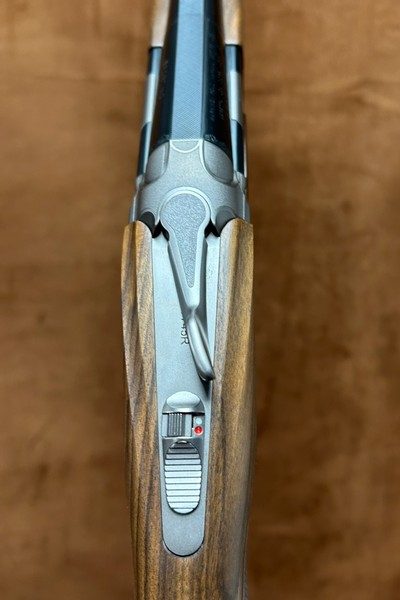 Beretta 694 B-Fast Sporting Vittoria 12GA 30