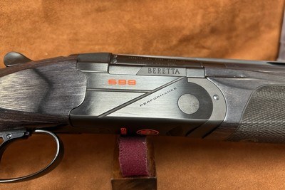 Beretta 688 Sporting 12GA 32