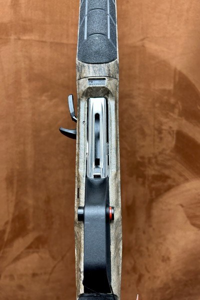 Beretta AX800 Suprema Mossy Oak Bottom Land 12GA 28