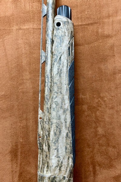 Beretta AX800 Suprema Mossy Oak Bottom Land 12GA 28