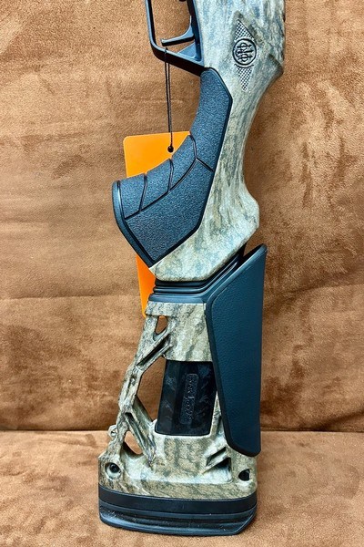 Beretta AX800 Suprema Mossy Oak Bottom Land 12GA 28