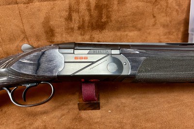 Beretta 688 B-FAST Sporting 12GA 30" | 26050085 - Image 1 of 16