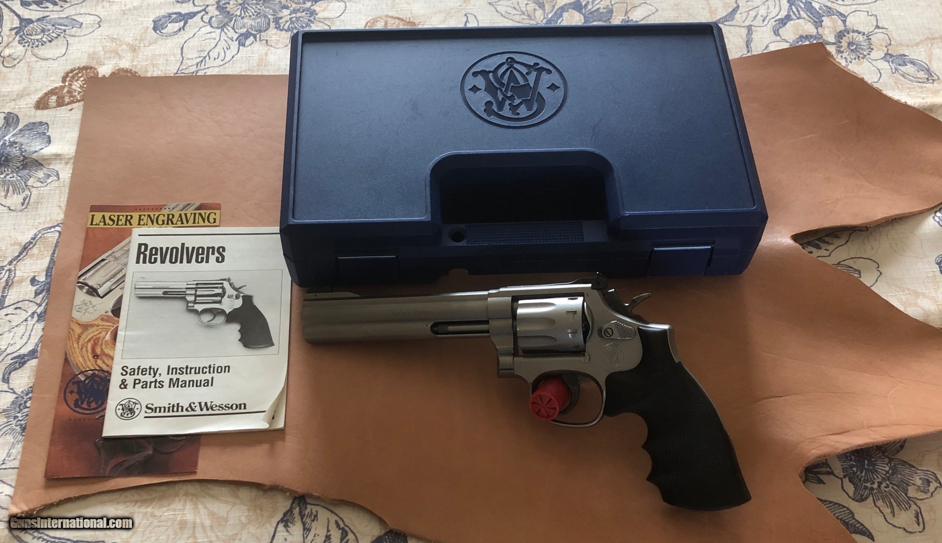 SMITH & WESSON 617-2 10 Shot/No Lock Satin 22LR