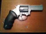 TAURUS 605 STAINLESS 357 MAGNUM 5 SHOOTER - 1 of 4