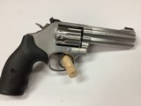 S&W 617-6 10 shot revolver - 2 of 5