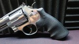 Smith & Wesson Model 629-6 .44 mag - 3 of 12