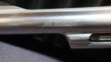Smith & Wesson Model 629-6 .44 mag - 7 of 12