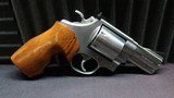 Smith and Wesson 629 .44 Magnum 3in barrel Lew Horton 1989 - 5 of 8