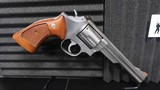 Smith & Wesson Model 66-2 Combat Magnum Stainless Revolver - 5 of 16