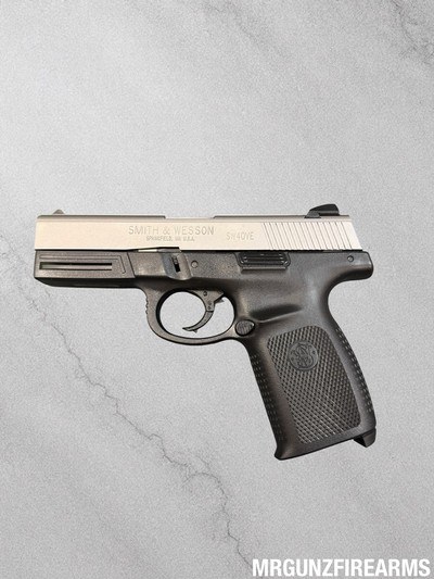Smith & Wesson SW40VE .40 Two-Tone Semi-Auto Pistol - Image 1 of 4