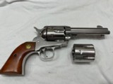 Ruger Vaquero - Special Edition!!! Bright high polished stainless. 40 S&W and 38-40 - 4 of 8