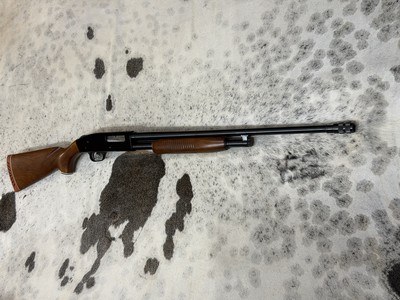 Westernfield M550C - 20 Gauge Pump action shotgun - Image 5 of 15