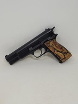 Browning Hi Power MK lll .40S&W - 1 of 13