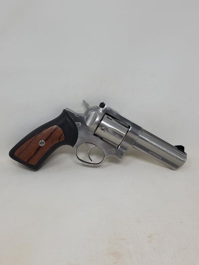 Ruger GP100 .357 Magnum Revolver - Image 2 of 9