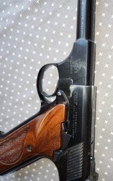 Colt Woodsman Third Series Target Model in box with papers & accessories - 2 of 13