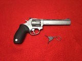 Taurus Tracker 17 HMR - 2 of 3