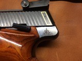 Browning Medalist Custom Gold Engraved with case and accessories - 6 of 15