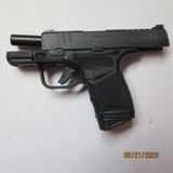 New Unfired Springfield Hellcat 9mm Micro-Compact Pistol with 4 Magazines - 9 of 14