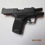 New Unfired Springfield Hellcat 9mm Micro-Compact Pistol with 4 Magazines - 10 of 14
