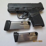 New Unfired Springfield Hellcat 9mm Micro-Compact Pistol with 4 Magazines - 8 of 14
