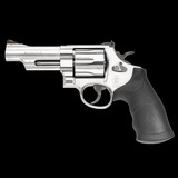 SMITH & WESSON 629-6 44 MAGNUM 4