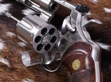 COLT PYTHON 357 MAGNUM 8