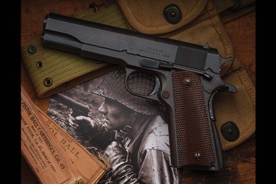 Exceptional World War II U.S. Union Switch & Signal Co. Model 1911A1 .45ACP - Image 5 of 5