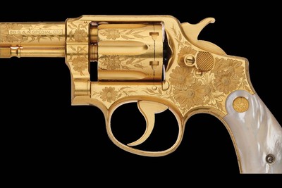 Oscar Young Factory Chiseled, Engraved, Gold Plated, Pearl Stocked Smith & Wesson Model 1899 - Image 4 of 7