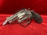 Smith & Wesson 686-4 357 Mag *Excellent Condition* - 2 of 7