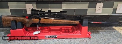 Winchester XPR Sporter 300 Win Mag w/ Scope