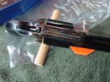 Colt Single Action Army 5 1/2 45 Colt LNIB ! P1850 - 8 of 15