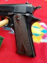 Colt Government
Model 1919 - 7 of 13