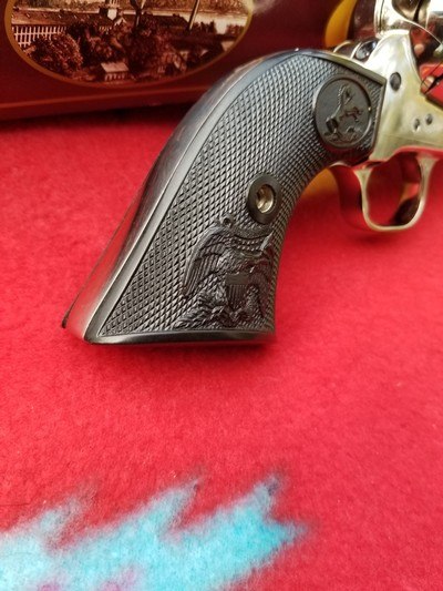 Colt Single Action Army 7 1/2 ,45 Colt ,Nickel ,Fire Blue screws,LNIB - Image 6 of 12