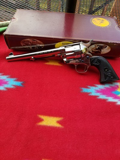 Colt Single Action Army 7 1/2 ,45 Colt ,Nickel ,Fire Blue screws,LNIB - Image 2 of 12