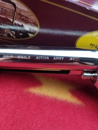 Colt Single Action Army 7 1/2 ,45 Colt ,Nickel ,Fire Blue screws,LNIB - Image 5 of 12