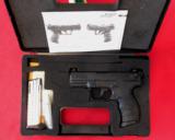 Walther P22 Semi-Auto Pistol with Hard Case - 1 of 9