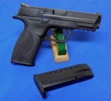 Smith & Wesson M&P 40 Semi-Auto Pistol - 2 of 6