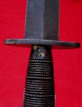 British WWII F&S Ribbed and Beaded Third Pattern Fighting Knife - 4 of 9