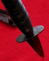 British WWII F&S Ribbed and Beaded Third Pattern Fighting Knife - 6 of 9