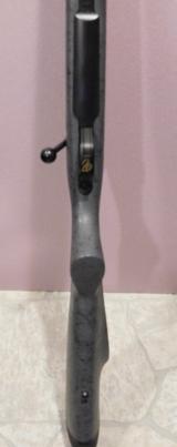 Weatherby Mark V Ultra Lightweight270 Win. 6-lug action - 3 of 8