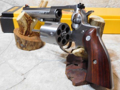 RUGER REDHAWK .41 MAGNUM 5.5