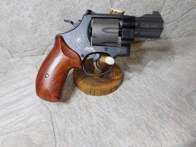 Smith & Wesson Model 325PD .45 cal N Frame Revolver NICE!! - Image 3 of 8