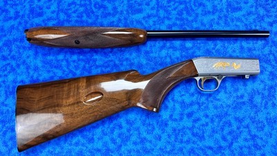 Browning SA-22 Grade VI H.G. Grey – .22LR – Like New in Box – Engraved