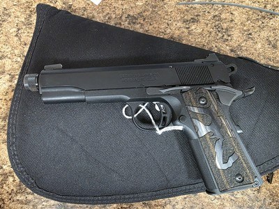 Browning 1911-22 Black Label, 22LR - Image 1 of 3