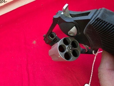 Taurus,Judge,45LC/410 - Image 4 of 4