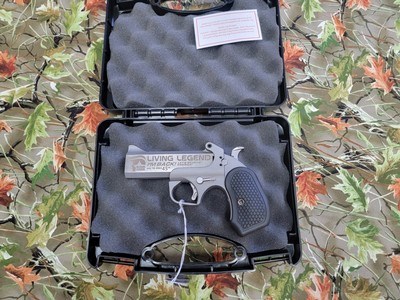BOND ARMS DT47 47TH PRES 45LC 4.25S - Image 1 of 3