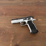 TANFOGLIO DEFIANT LIMITED MASTER .45ACP - 1 of 3